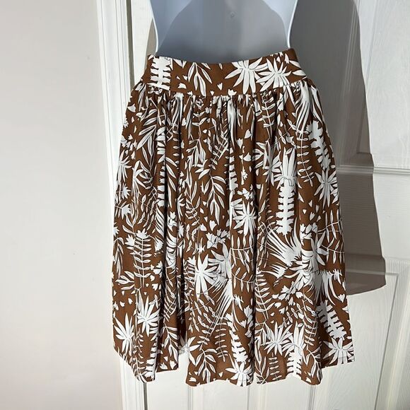 NWT Yakira Bella brown and white floral skirt size XXS - Picture 4 of 8